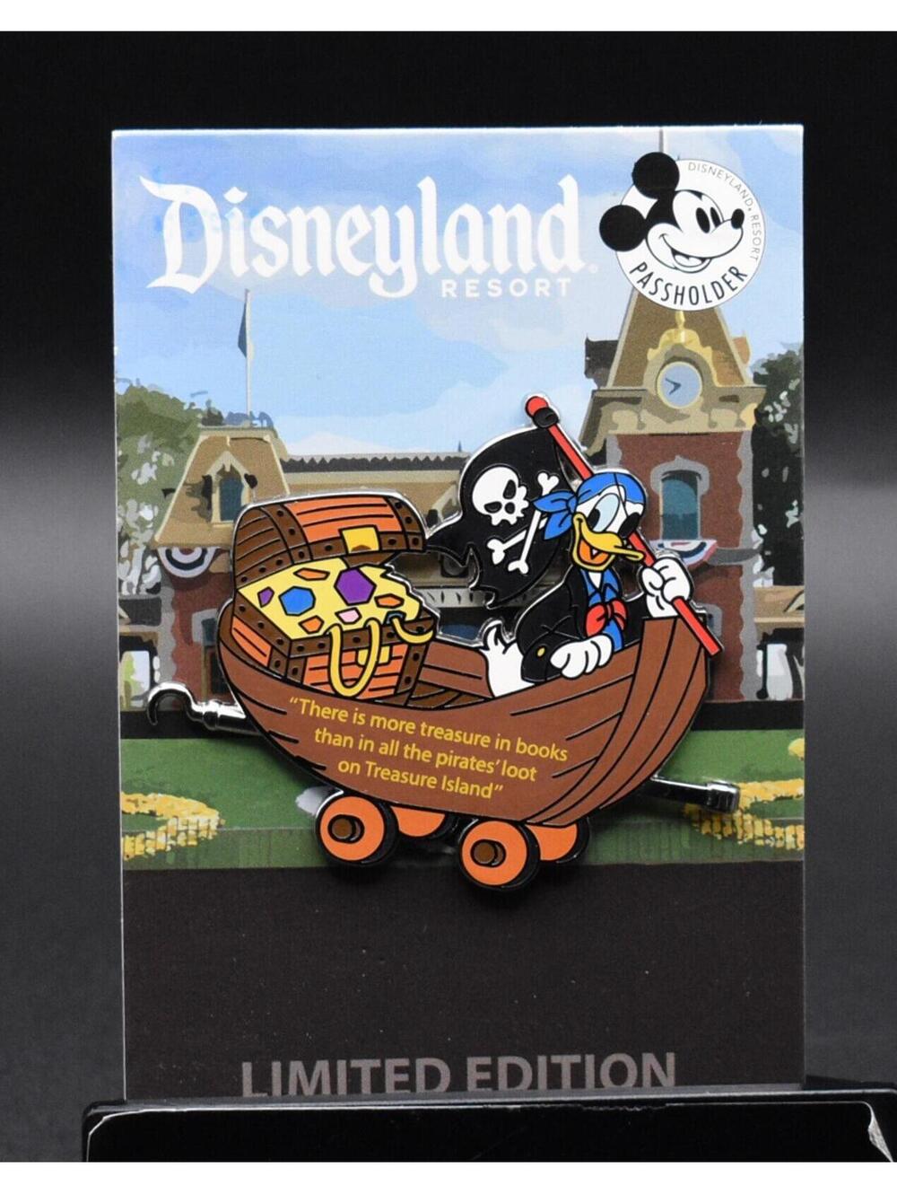 Disney DLR Donald Duck Wooden Boat Annual Passholder Train Quote LE 3000 Pin (C6